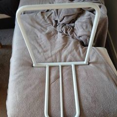 Bed rail