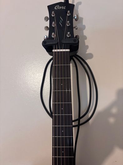 Cort 6 strong semi acoustic
