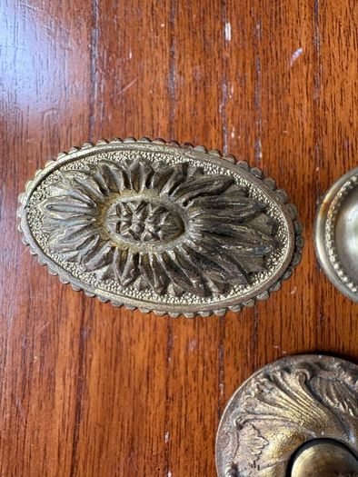 door knobs