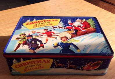 Christmas Biscuit Tin