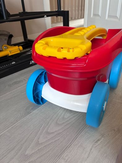 Mega Bloks Scooping Wagon