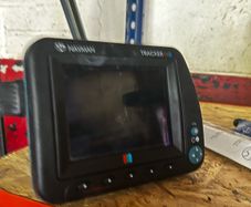 Navman Tracker 950