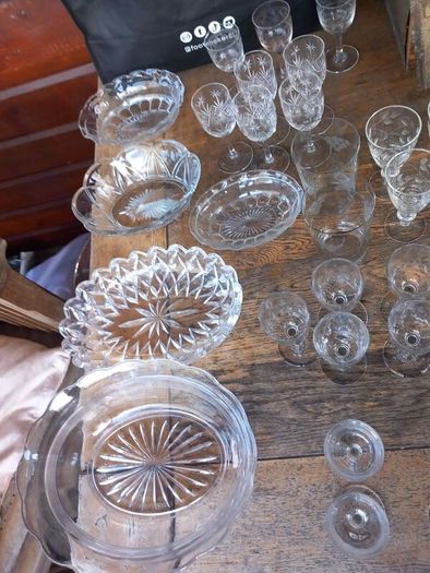 Large selection of old glass, lovely condition, D18
