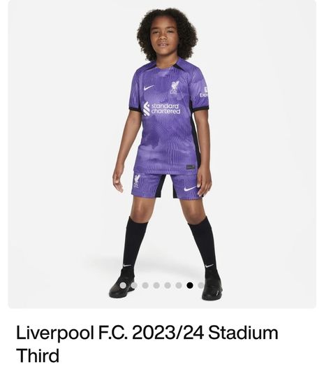 Liverpool F.C. Boy's Football Kit. Age 6
