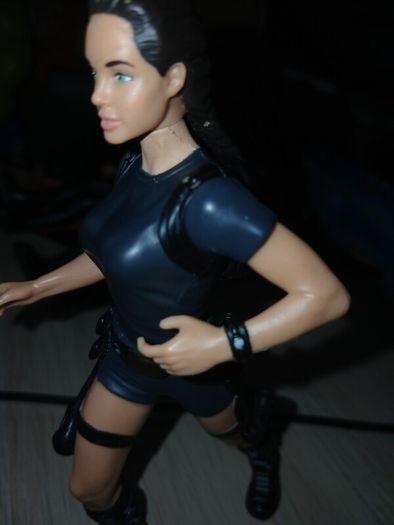 Playmates Lara Croft Tomb Raider 6" Figure 2001