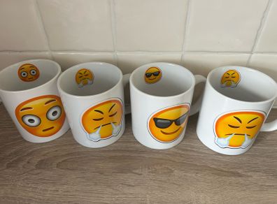 4 Emoji Mugs
