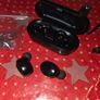 Bluetooth Earbuds Image 4