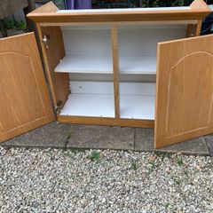 Kitchen wall cabinet