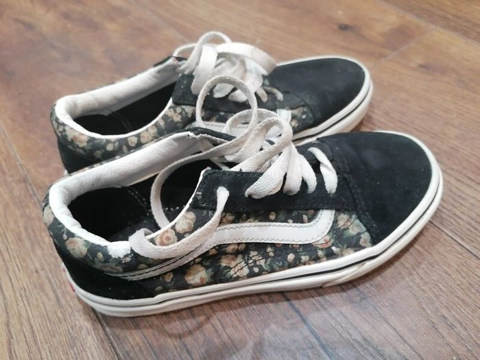 vans trainers
