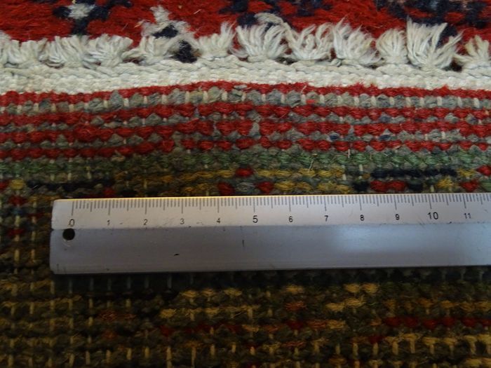 Superb P.ersian Sarough Rug 2.75m x 0.8m (H)