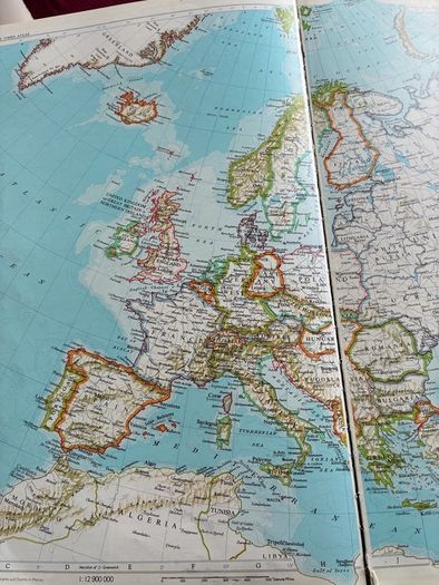 Atlas of The World -Comprehensive Edition