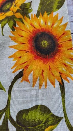 Handmade " Sunflowers "table runner  33cm x 170cm