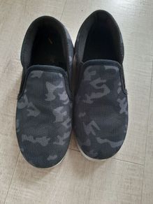 boys shoes size 13