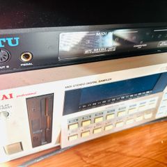 Akai S1000 plus hard drive and 2 Zip drives