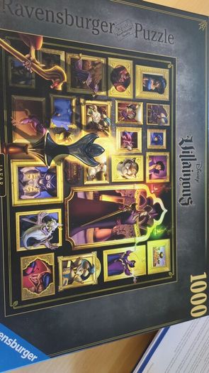 Nine 1000 piece jigsaws for 30