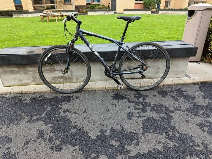GT Transeo Hybrid Bike