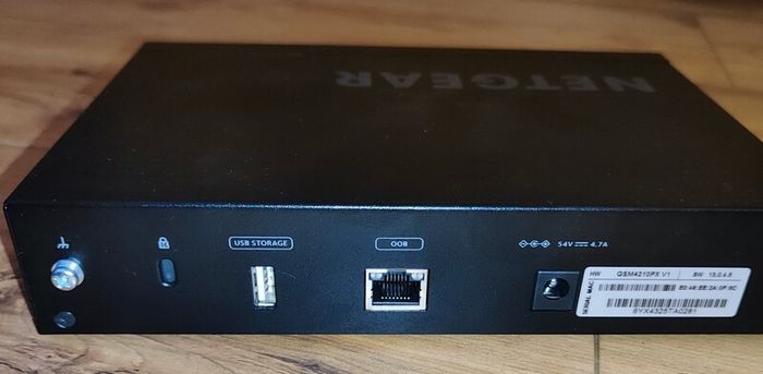 Netgear M4250-8G2XF POE 30watt - AV Line model. Mint condition