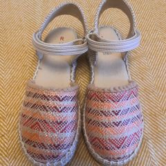 Girls Sandals (BNWT)