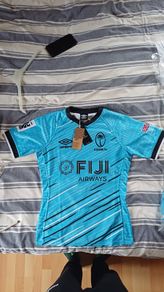 Umbro Fiji 7s 2025/26 Away Rugby Jersey - Medium - New With Tags