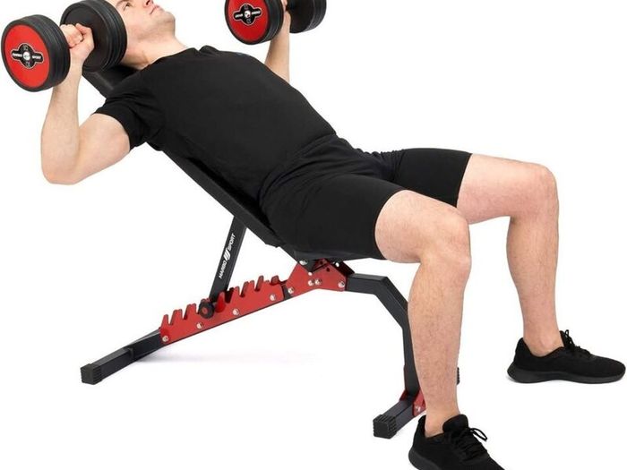 Adjustable Weight Training Bench