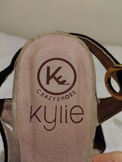 Kylie Crazy Shoes Sandals