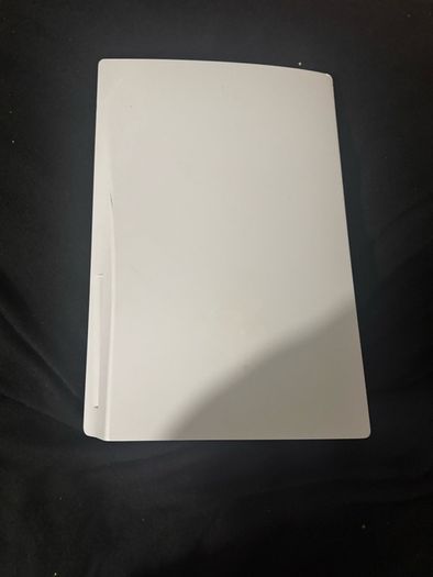 PS5 Disc Edition Excellent Condition Great Gaming DealPrice negotiable