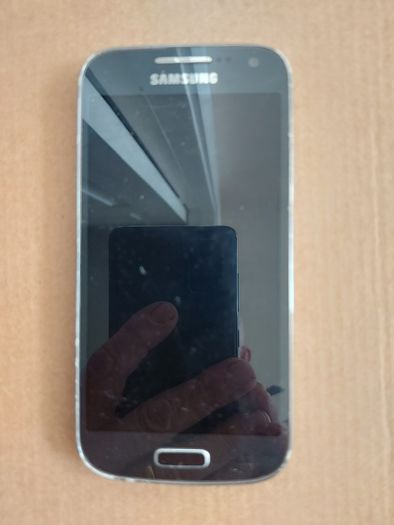 Samsung Galaxy S4 mini, 8gb, Model GT-I9195, in excellent cosmetic and working condition