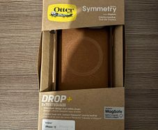OtterBox symmetry IPhone 15 - brown leather