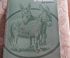 The Professional Handbook Of The Donkey. 4th Edition.  By Dr Elizabeth D. Svendsen. Edited By Professor James Duncan. In Good Condition.  See Photos For Same.