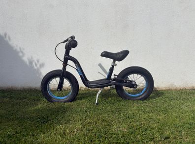 Child balance bike