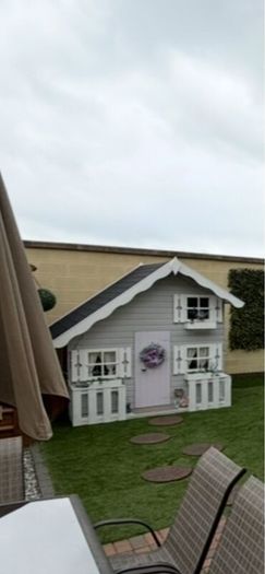 Play house
