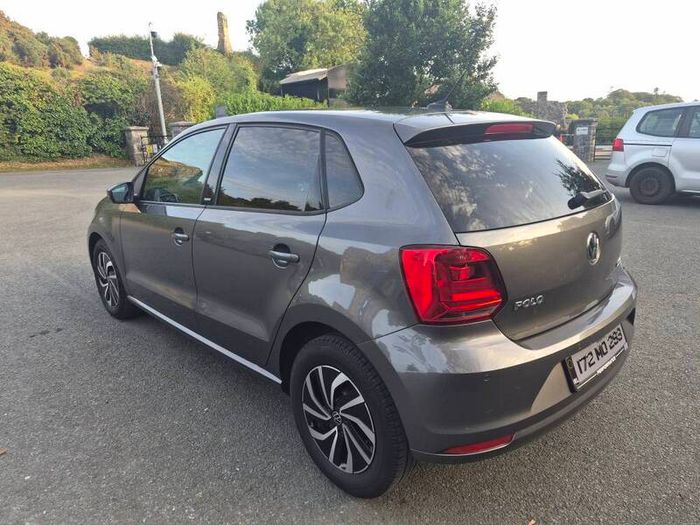 2017 Volkswagen Polo