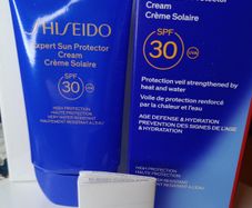 Shiseido - Sun Protector Cream