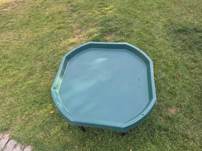 Tuff Tray and Stand
