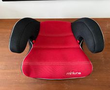 Miniuno booster car seat
