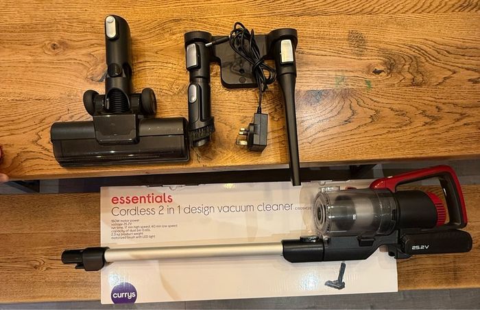 Curry's Essentials Cordless Vacuum