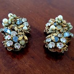 Vintage "Robert" filigree clip on earrings