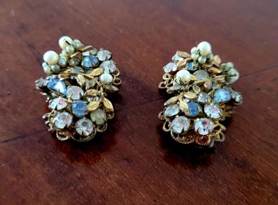 Vintage "Robert" filigree clip on earrings