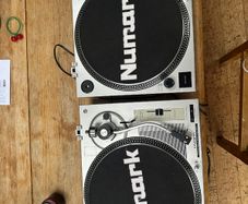 Pair of KAM DDX-750 , Direct drive DJ Turntables Record Player