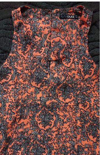E3 SALE!  Occasional Top.  Size 8