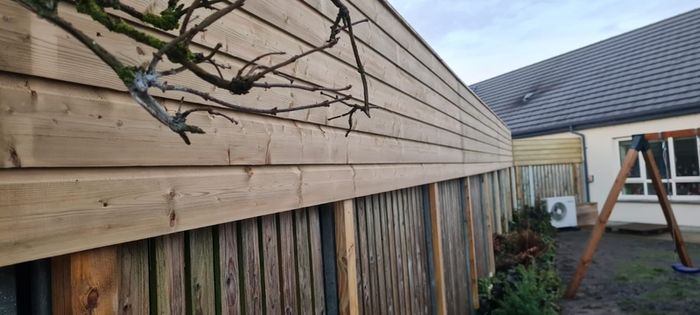 Fencing/wall toppers/Privacy screens