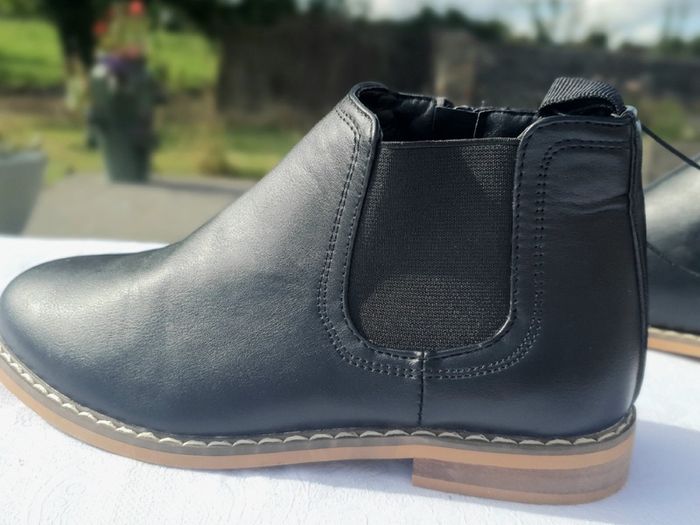 New Tags Fab Black Chelsea Zip Ankle Boots Girl/Boy