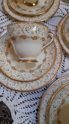 New Chelsea tea set