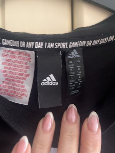 Adidas Tshirt