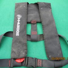 Adult Self Inflating Life Vest