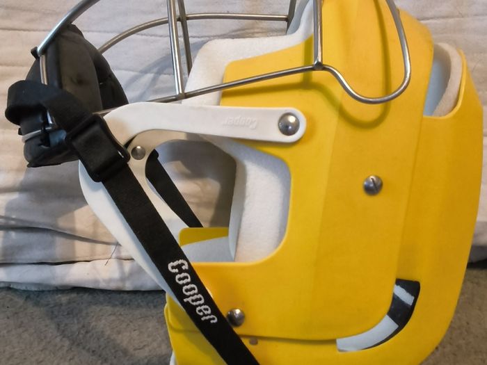 yellow cooper helmet
