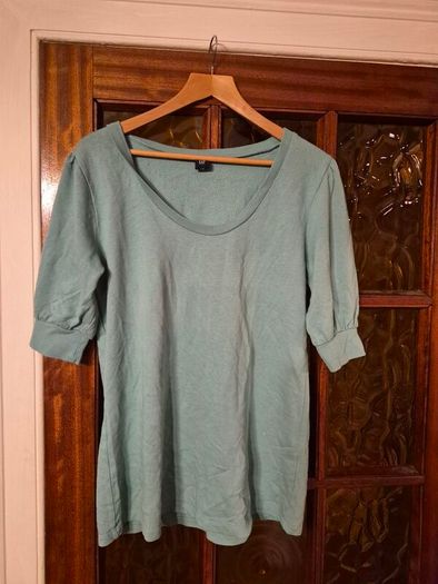 Gap Top