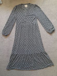 Long sleeve floral maxi dress