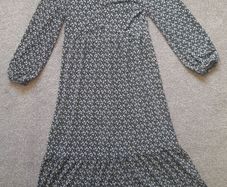 Long sleeve floral maxi dress