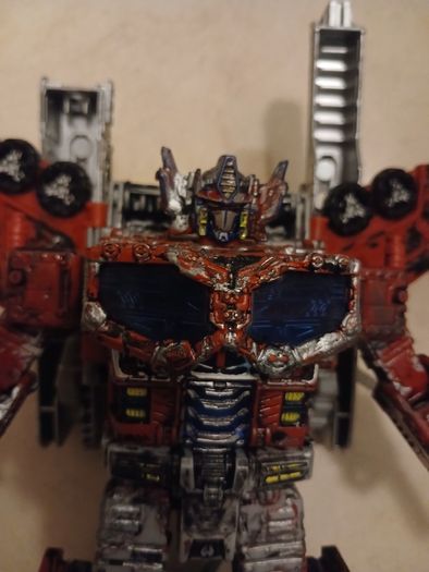 Transformer Optimus WFC Siege